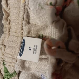 Old Navy Floral Toddler Short